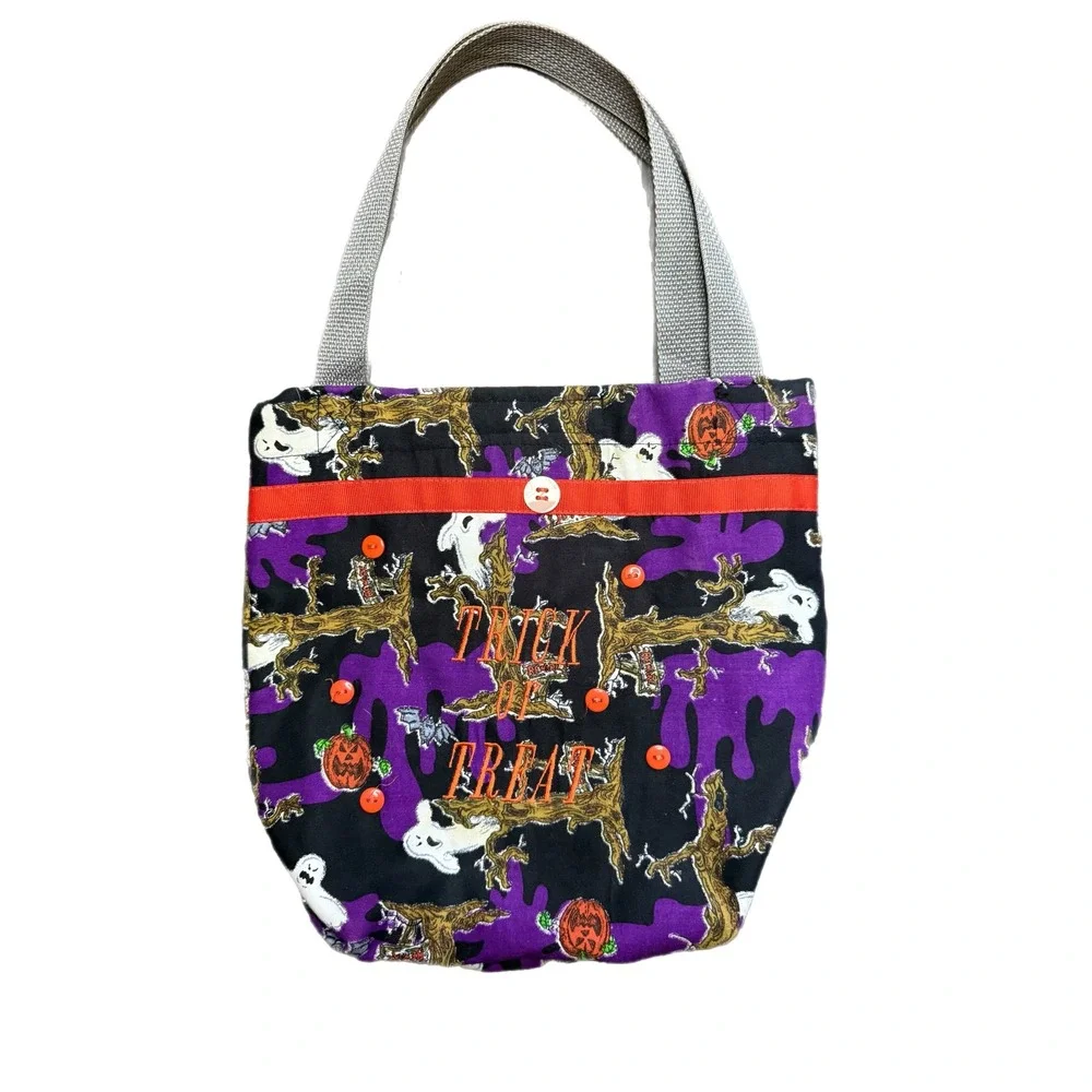 N/A enchanting tote